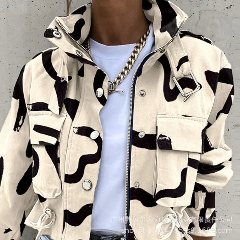 Veste Géométrique Zippée & Boutonnée Femme – Style Streetwear Urbain – Collection Automne