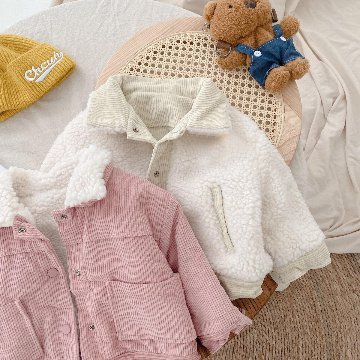 Manteau Enfant en Velours Côtelé & Doublure Moumoute – Veste Chaud Hiver