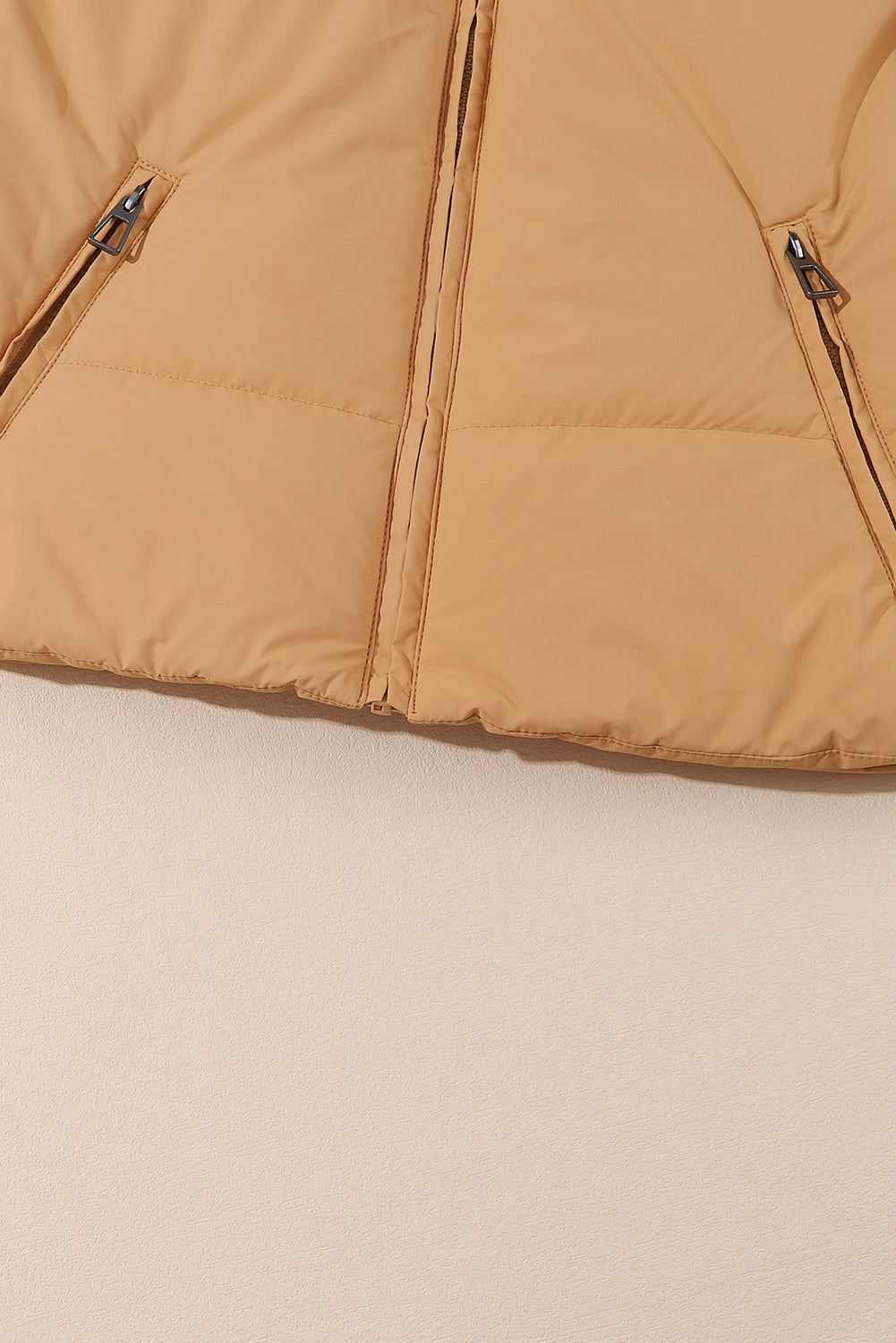 Doudoune Courte Marron – Collection Hiver Chaud & Style