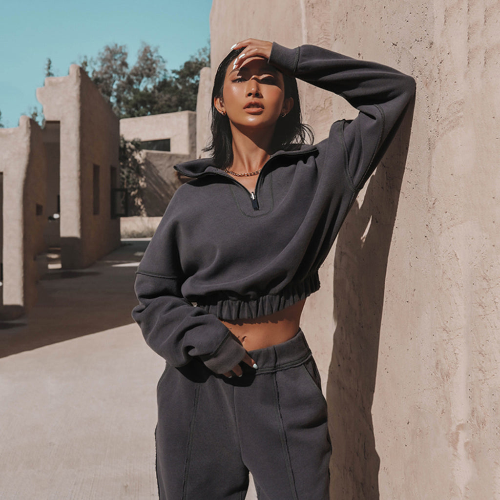 Ensemble 2 Pièces Homewear & Streetwear Femme – Sweat à Demi-Zip & Pantalon Fluid – Style Relaxed Chic